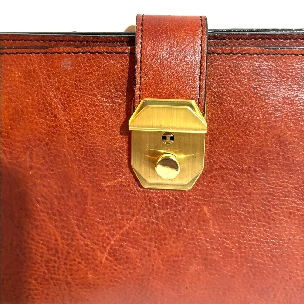 Vintage unisex Brown Leather Wallet wristlets with Gold Clasp